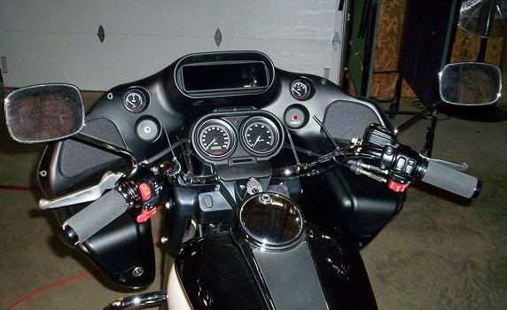 , Moto: Conversion Electra Glide en Road Glide