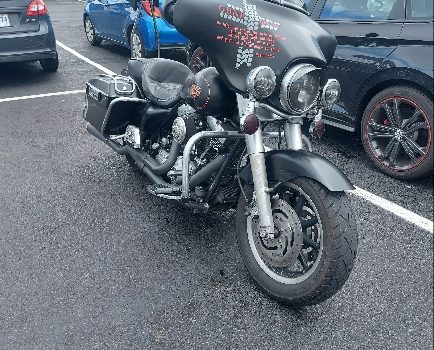 , Moto: 2001 performances Electra Glide sur un budget