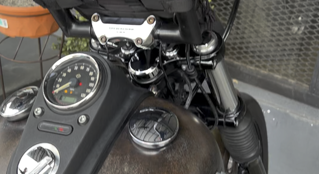 , Moto: J’ai installé des cames SE-204 dans mon 103 FXDB. Bonne montée en puissance globale et un vilain ralenti.