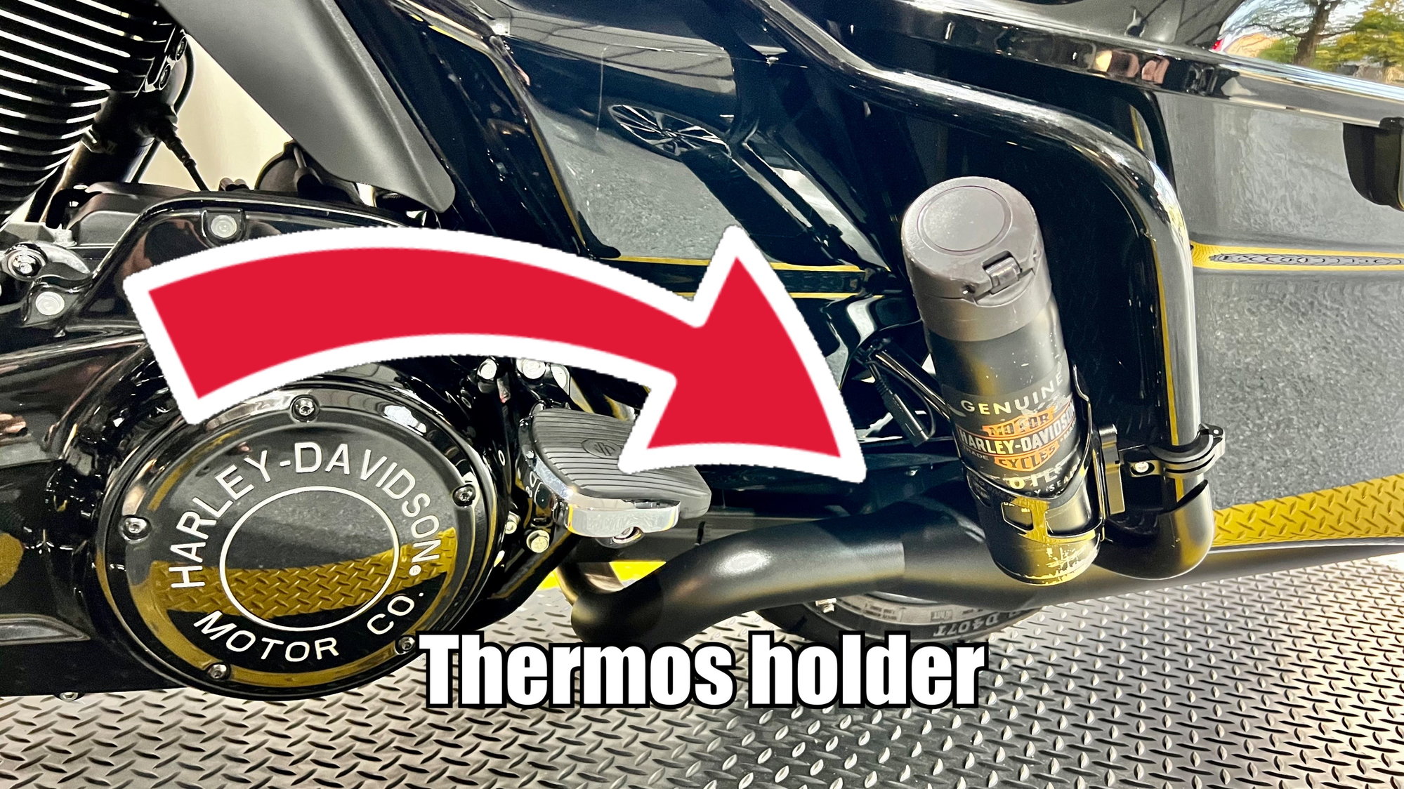 , Moto: Porte-thermos install&eacute; un peu diff&eacute;remment