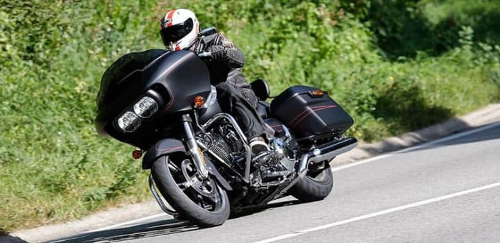 , Moto: Fuite d’huile sur la plaque à cames au niveau du pignon de manivelle