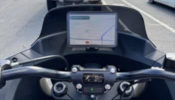 , Moto: Fait ma propre navigation pour le fxlrst