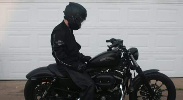 , Moto: Chevaux de passagers pour 883 fer