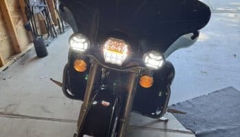 , Moto: Nouveaux phares mais problème