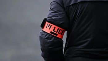 , Créteil; Soupçonné d’assassinat, de séquestration et de viol, un homme déjà connu pour violences conjugales mis en examen et écroué