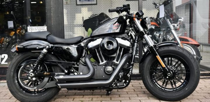 , Moto: 2019 Road Glide, Car Play, support de téléphone et Cardo