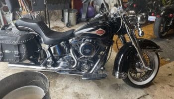 , Moto: En attendant l’été